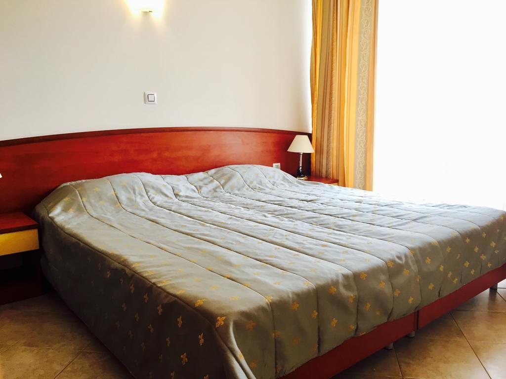 Psb Apartments In Poseidon Hotel Sunny Beach Ngoại thất bức ảnh